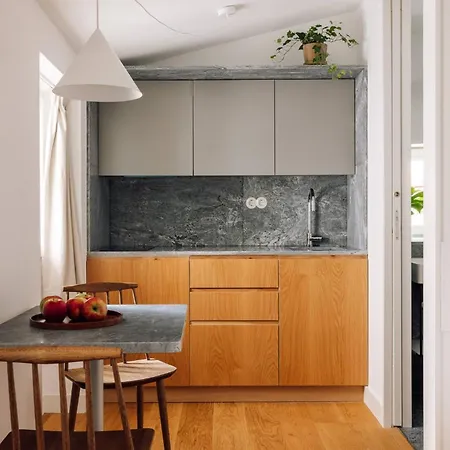 Alfama Regal Appartement *