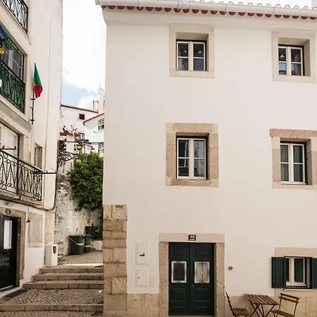 Alfama Regal Appartement